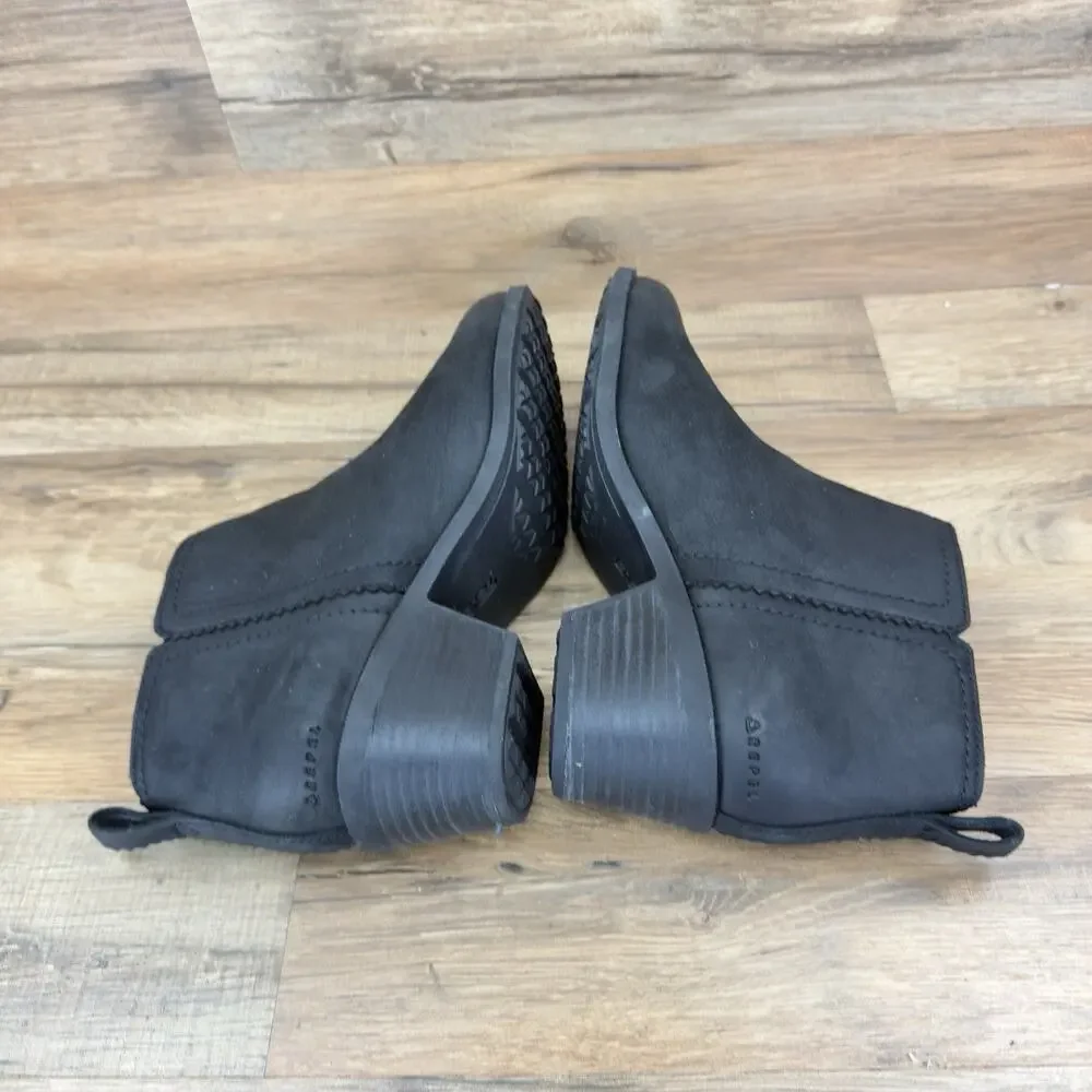 Teva Size 7.5 Anaya Black Waterproof Leather Ankle Boots Women's Zip Booties